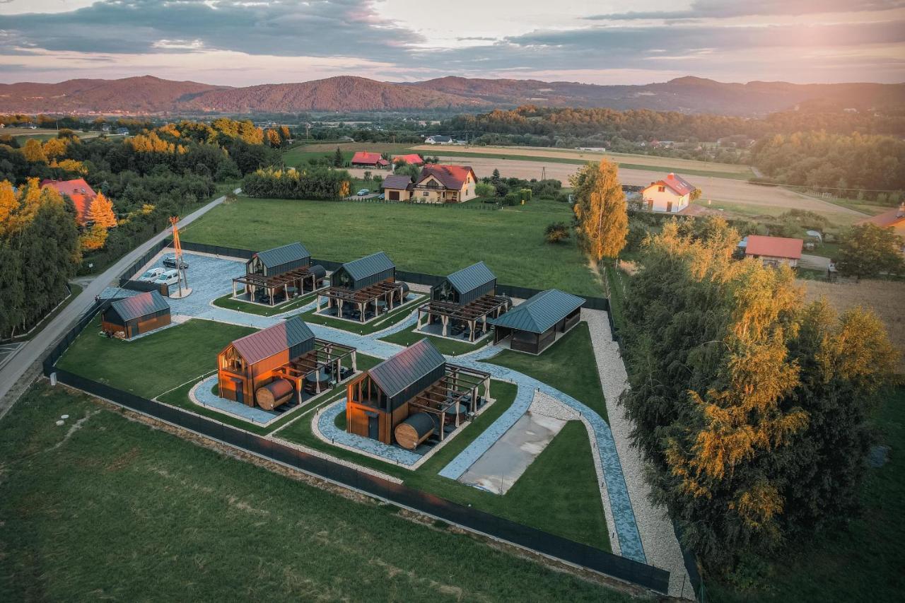 Village Resort Sauna & Jacuzzi & Netflix Tworkowa Exterior foto