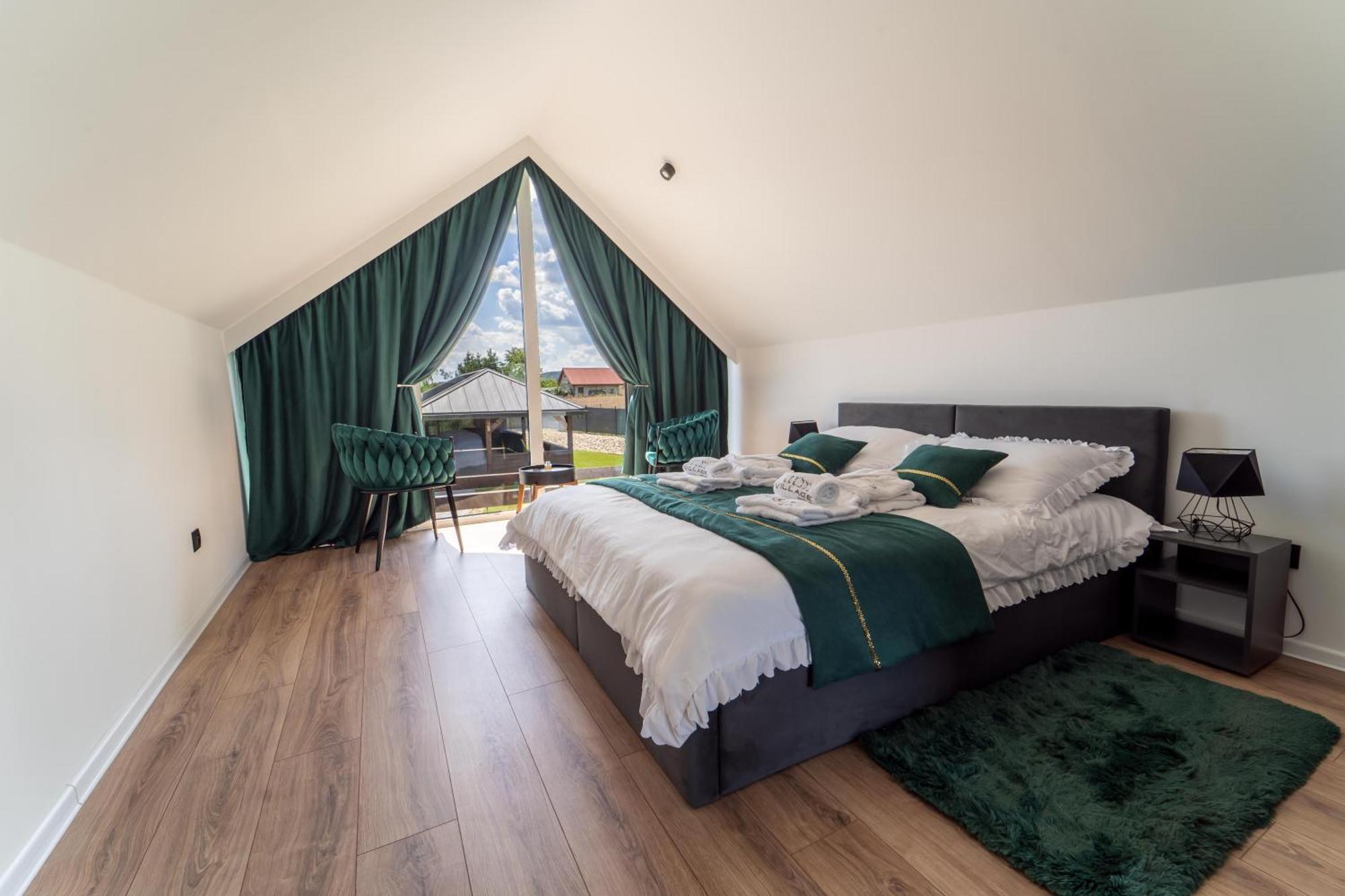 Village Resort Sauna & Jacuzzi & Netflix Tworkowa Exterior foto
