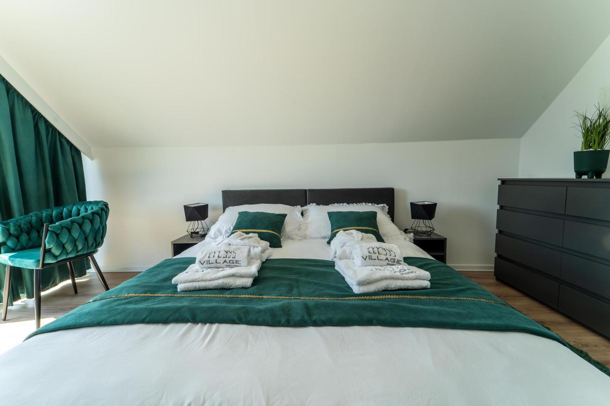 Village Resort Sauna & Jacuzzi & Netflix Tworkowa Quarto foto